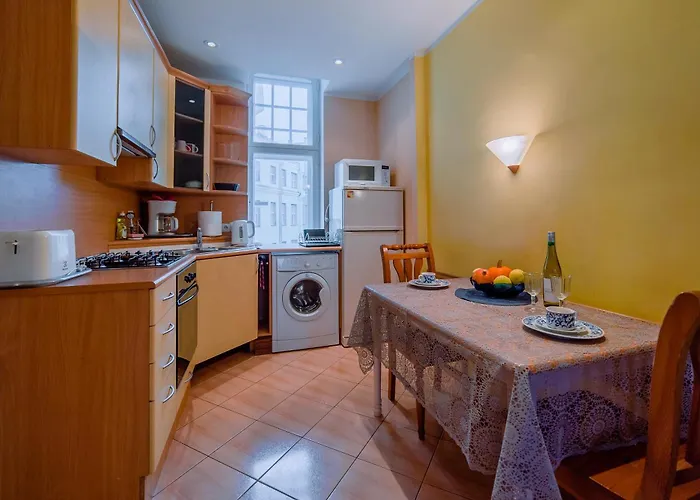 Romeo Family * Tallinn