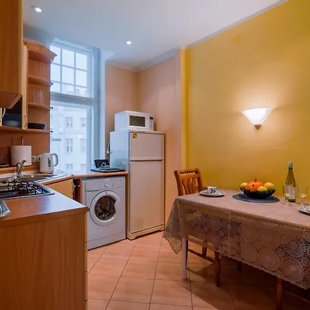 Romeo Family Apartment *