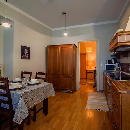 Romeo Family Apartment *